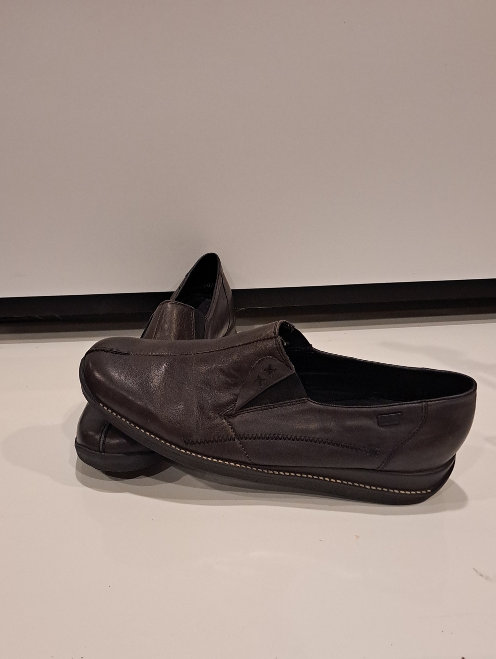 Reiker Women's 41 (9.5) Anti Stress Brown Leather Slip On Loafer